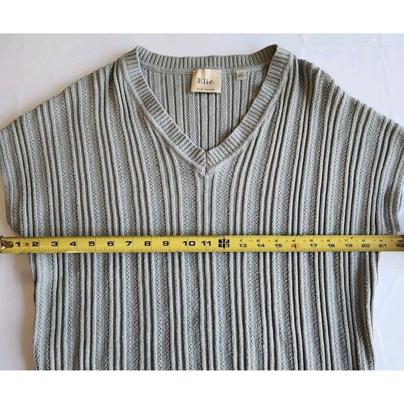 Elie Tahari Mint Green Sweater Vest Size L - Soft Knit, Chic Layering Piece - Picture 7 of 7